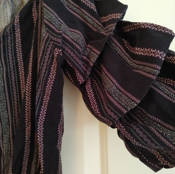 Crave Fame Boho Crop Navy Blue Striped Top! Size S - Picture 5 of 8